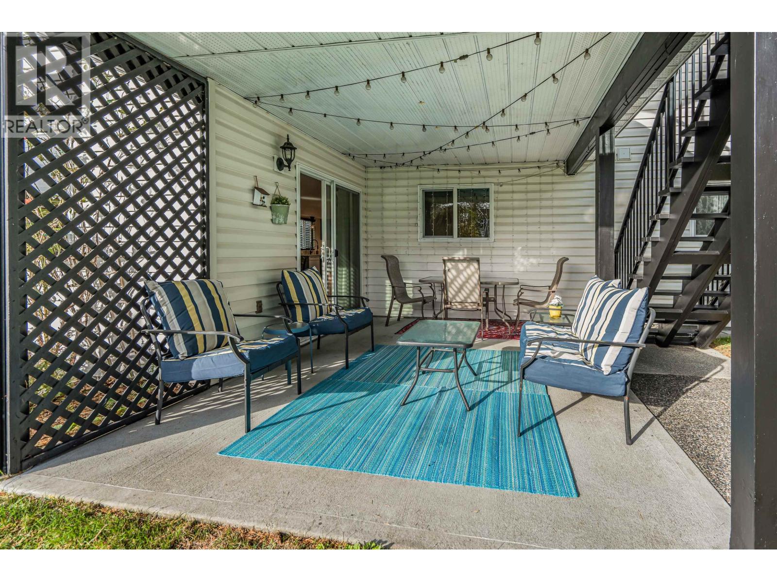 21180 River Road, Maple Ridge, British Columbia V2X 2A4 - Photo 8 - R3063854