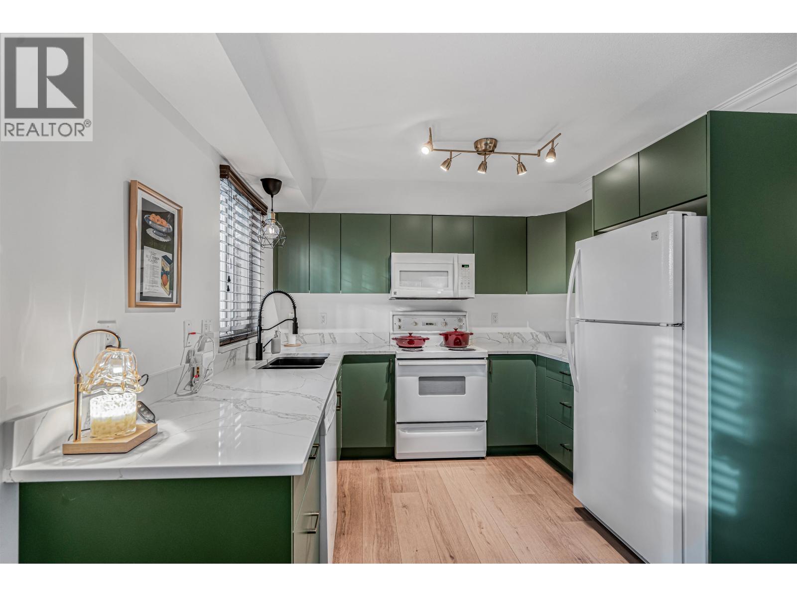 21180 River Road, Maple Ridge, British Columbia V2X 2A4 - Photo 33 - R3063854