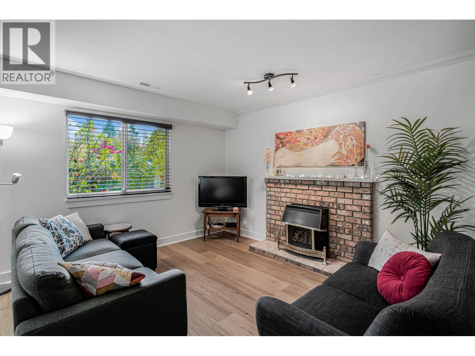 21180 River Road, Maple Ridge, British Columbia V2X 2A4 - Photo 31 - R3063854