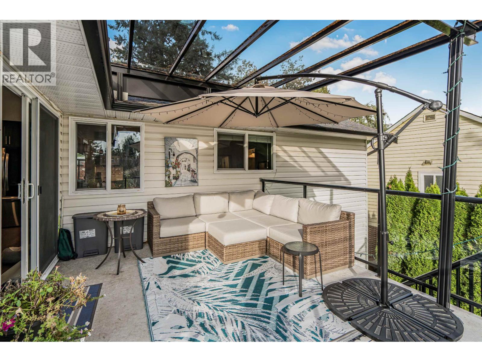 21180 River Road, Maple Ridge, British Columbia V2X 2A4 - Photo 6 - R3063854