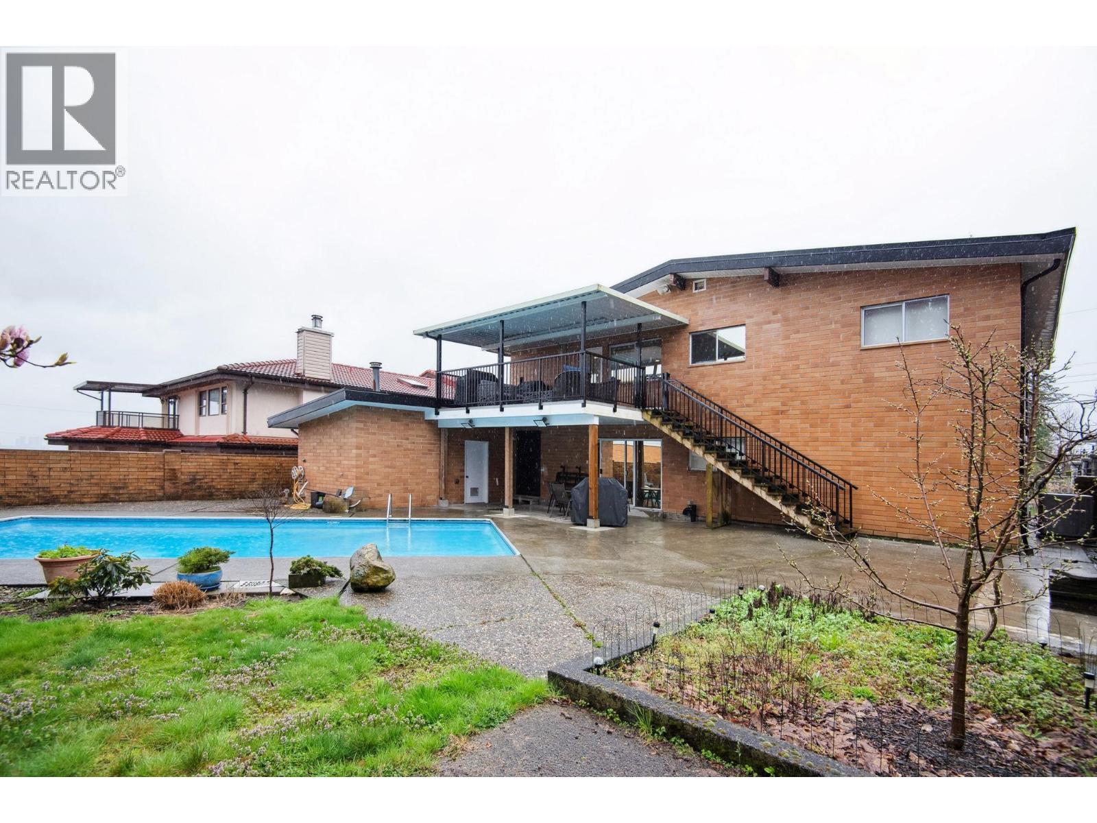 220 N Grosvenor Avenue, Burnaby, British Columbia  V5B 1J4 - Photo 33 - R3063848