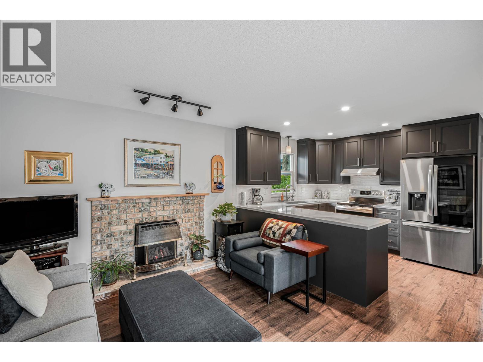 21180 River Road, Maple Ridge, British Columbia V2X 2A4 - Photo 17 - R3063854