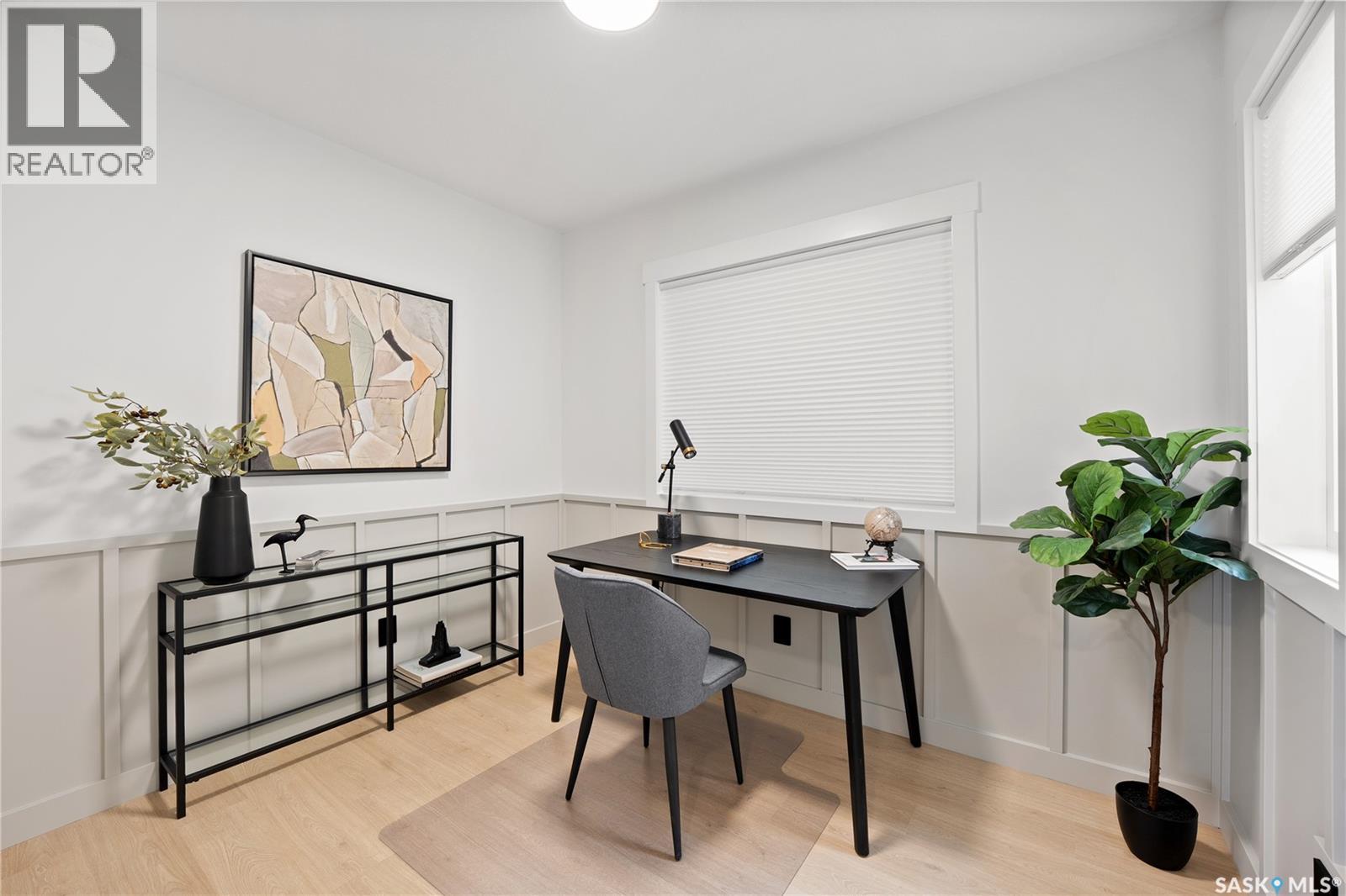 445 Traeger Close, Saskatoon, Saskatchewan  S7V 1Z5 - Photo 6 - SK022471