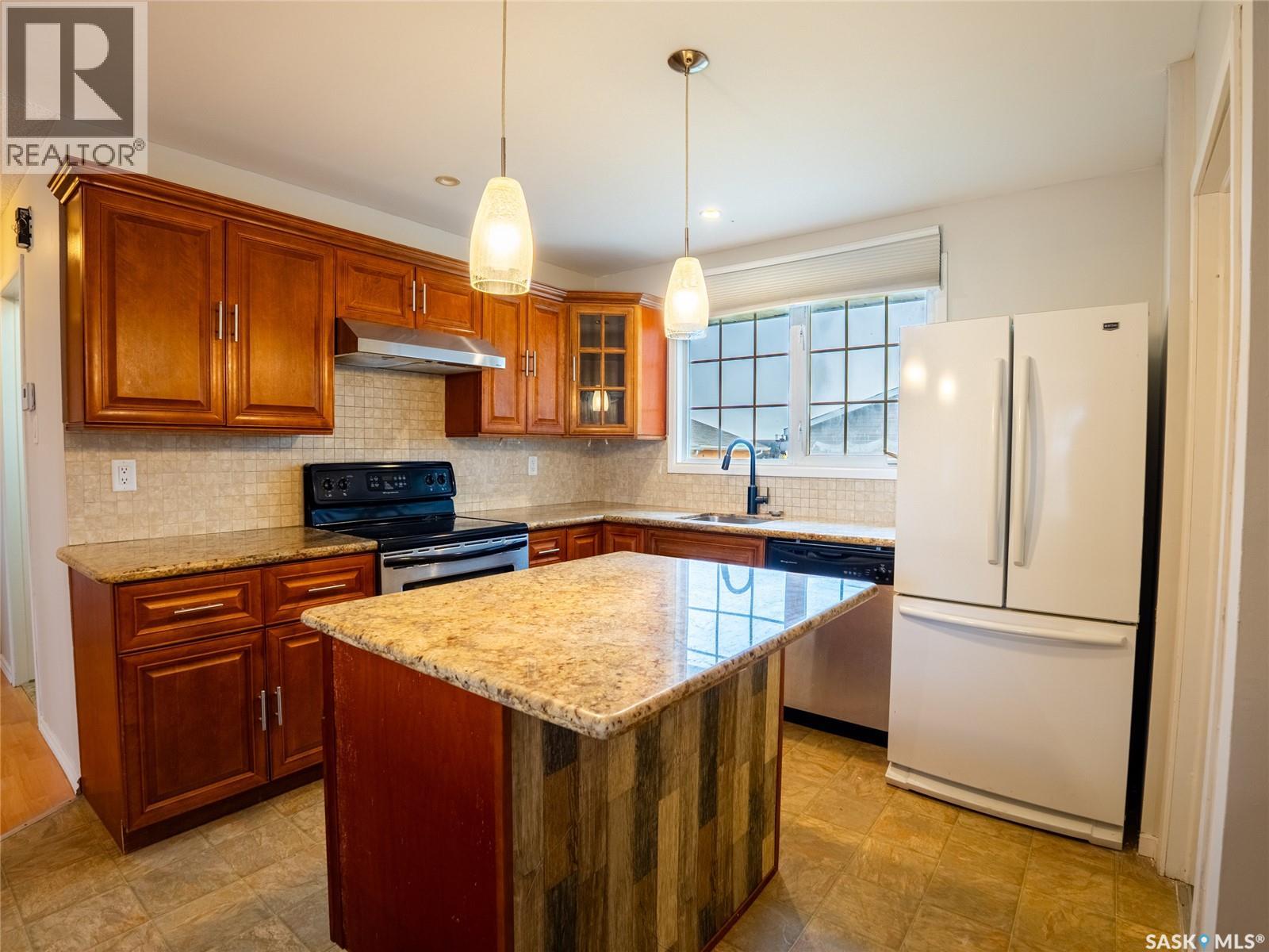 70 Read Avenue, Regina, Saskatchewan  S4T 6P8 - Photo 7 - SK022461