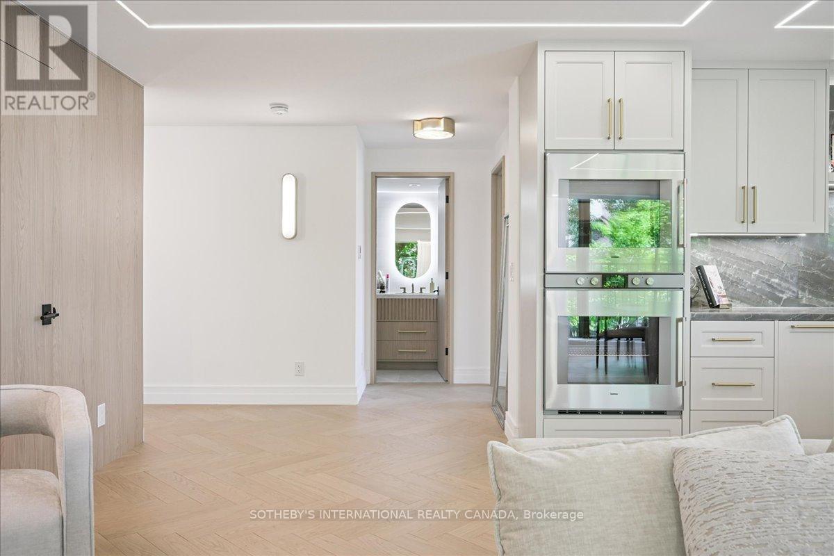 301 - 449 Walmer Road, Toronto, Ontario  M5P 2X9 - Photo 25 - C12313348