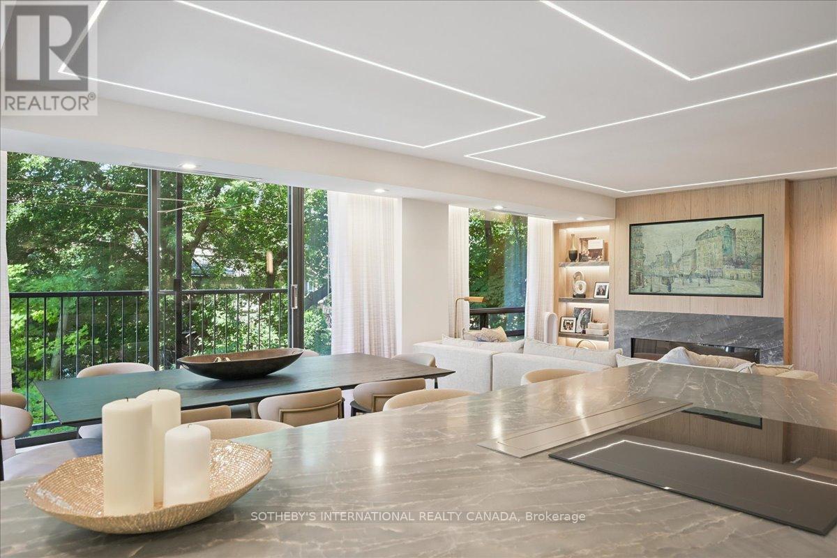 301 - 449 Walmer Road, Toronto, Ontario  M5P 2X9 - Photo 17 - C12313348