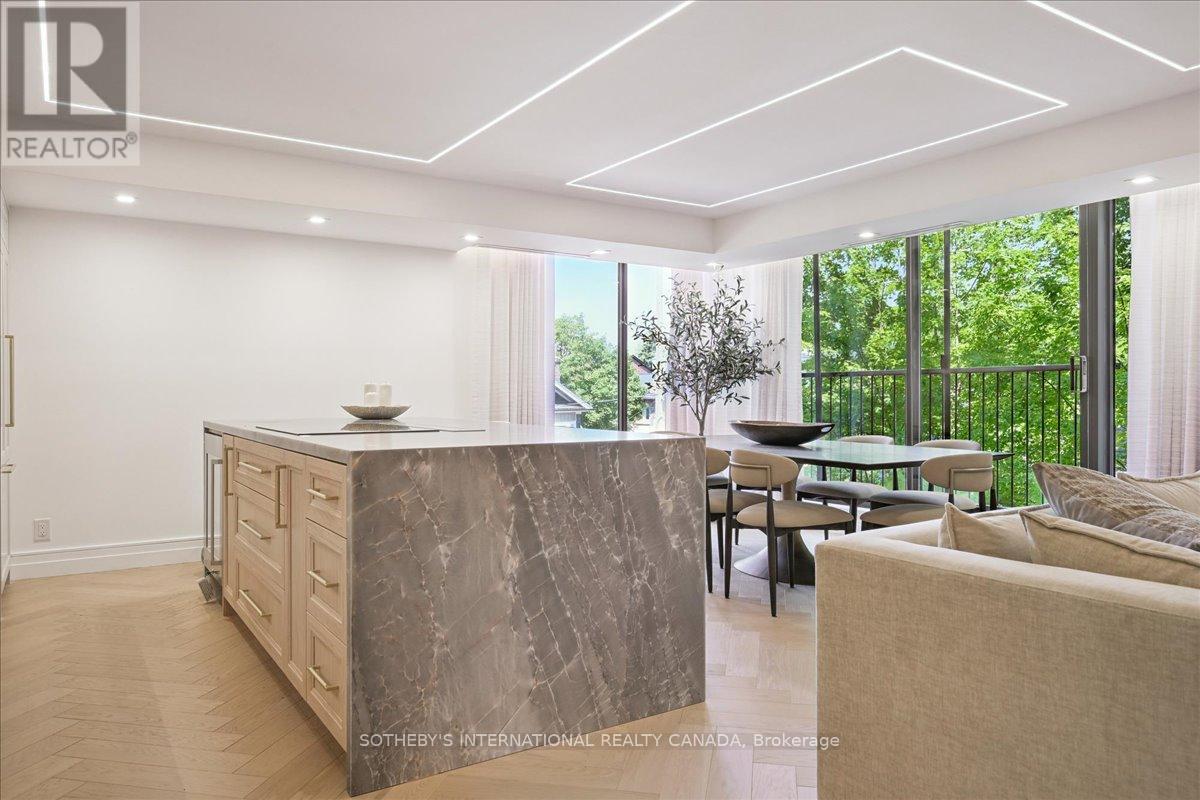 301 - 449 Walmer Road, Toronto, Ontario  M5P 2X9 - Photo 9 - C12313348