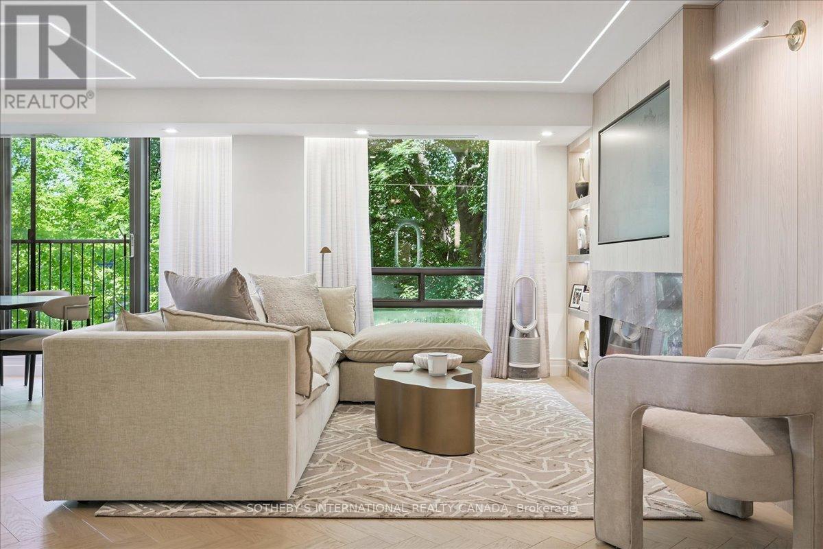 301 - 449 Walmer Road, Toronto, Ontario  M5P 2X9 - Photo 5 - C12313348