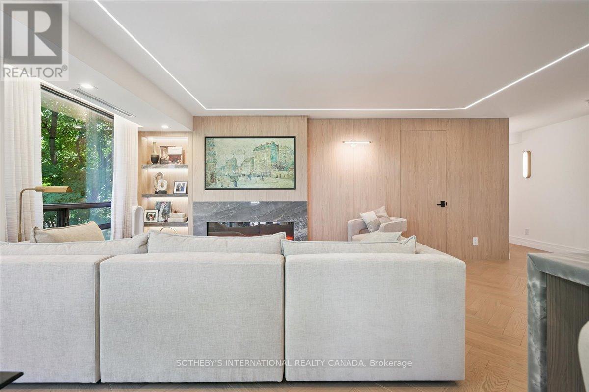 301 - 449 Walmer Road, Toronto, Ontario  M5P 2X9 - Photo 6 - C12313348