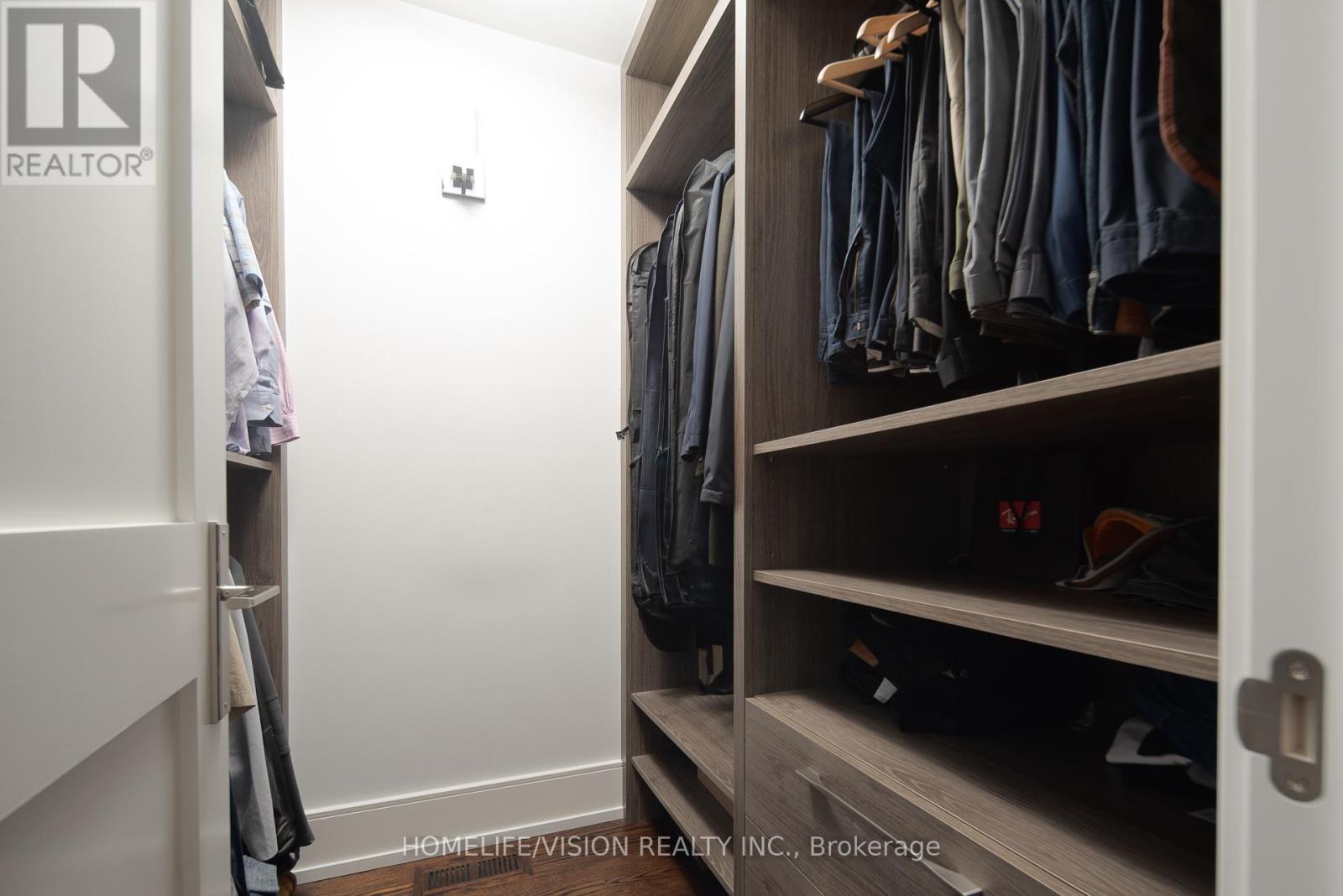 378 Manor Road E, Toronto, Ontario M4S 1S2 - Photo 14 - C12461383