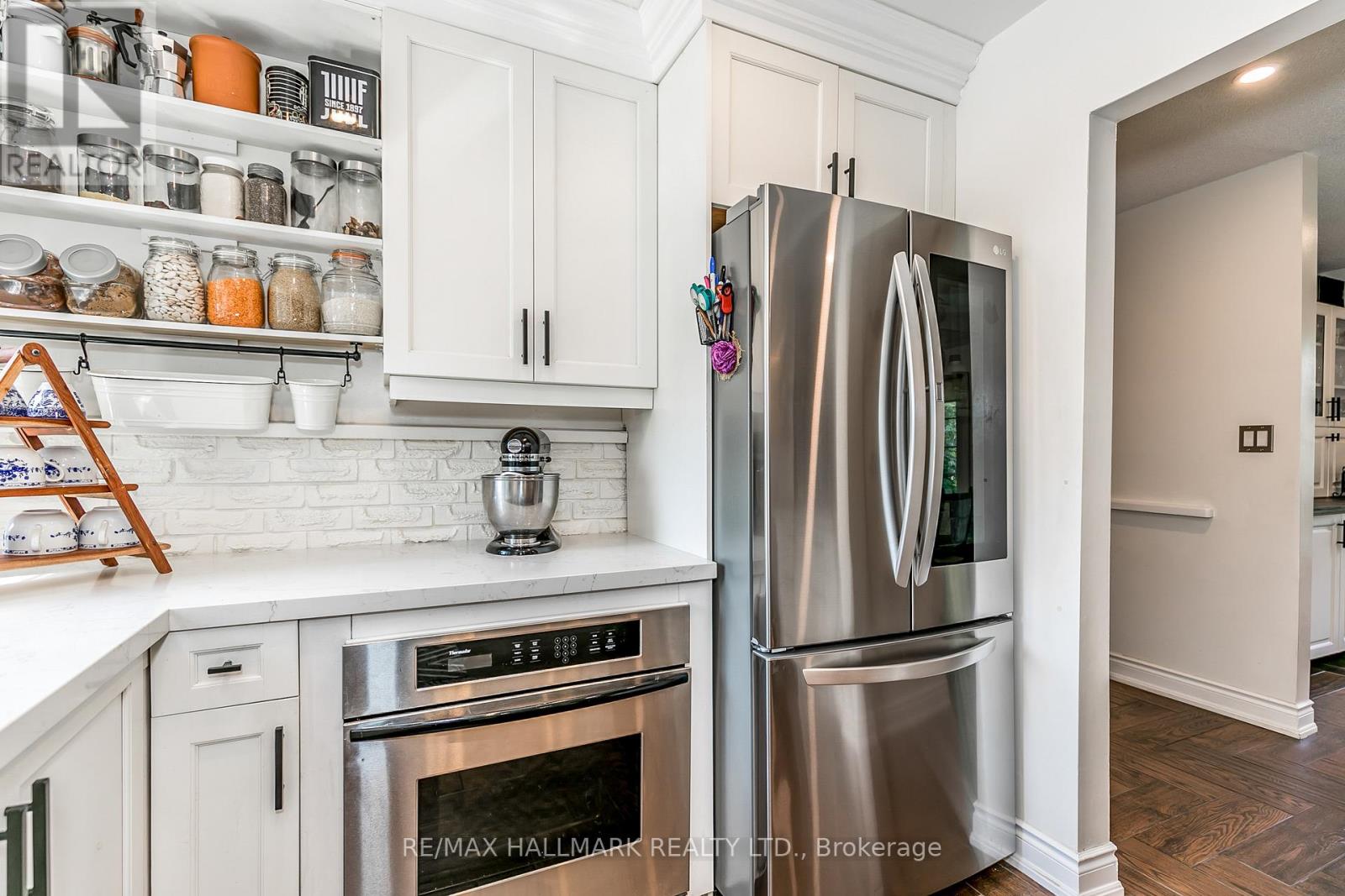 2230 Spring Street, Innisfil, Ontario L9S 2B6 - Photo 18 - N12473997