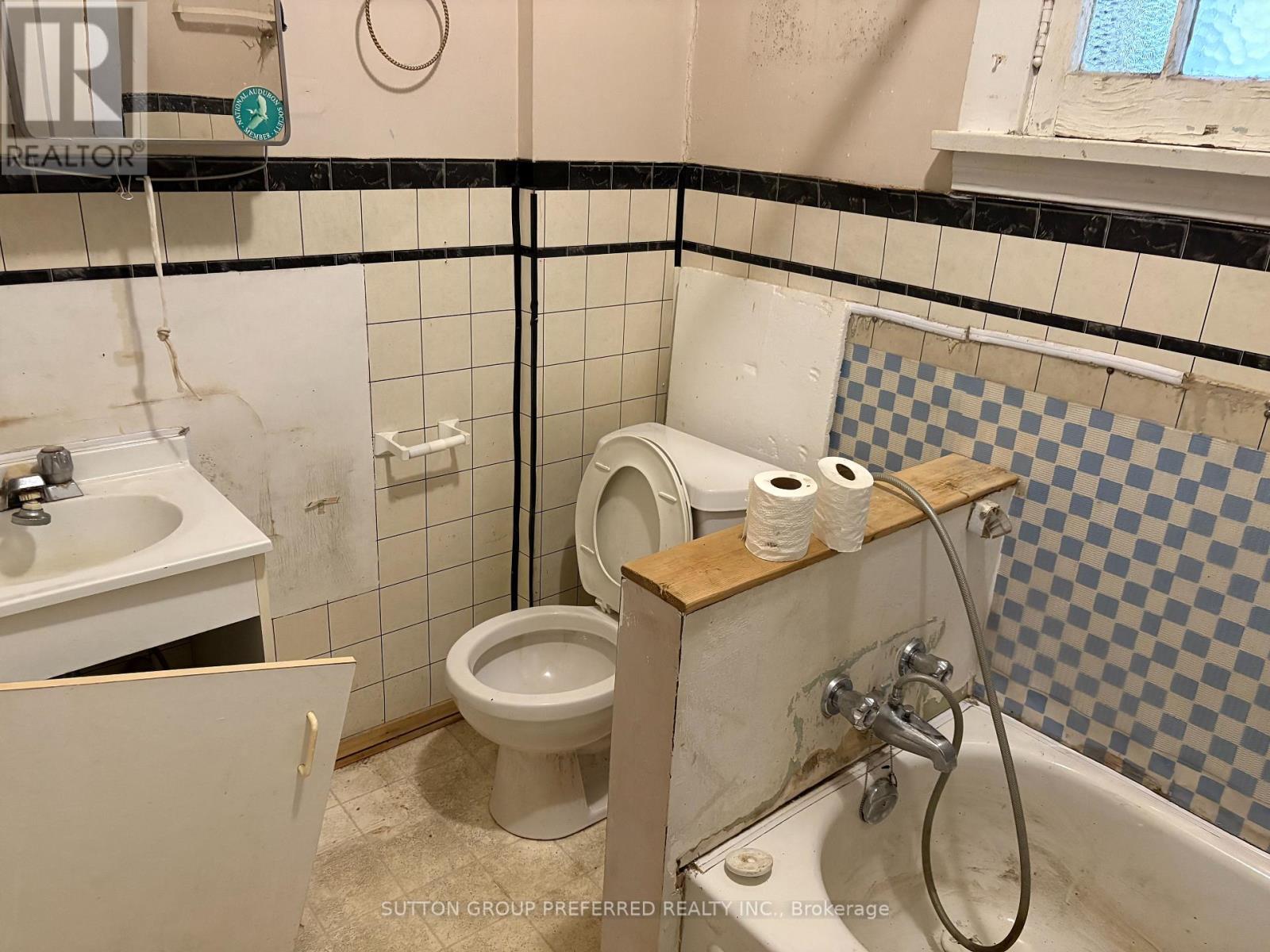 130 Arundell Street, London East, Ontario  N5Z 2J9 - Photo 10 - X12512598