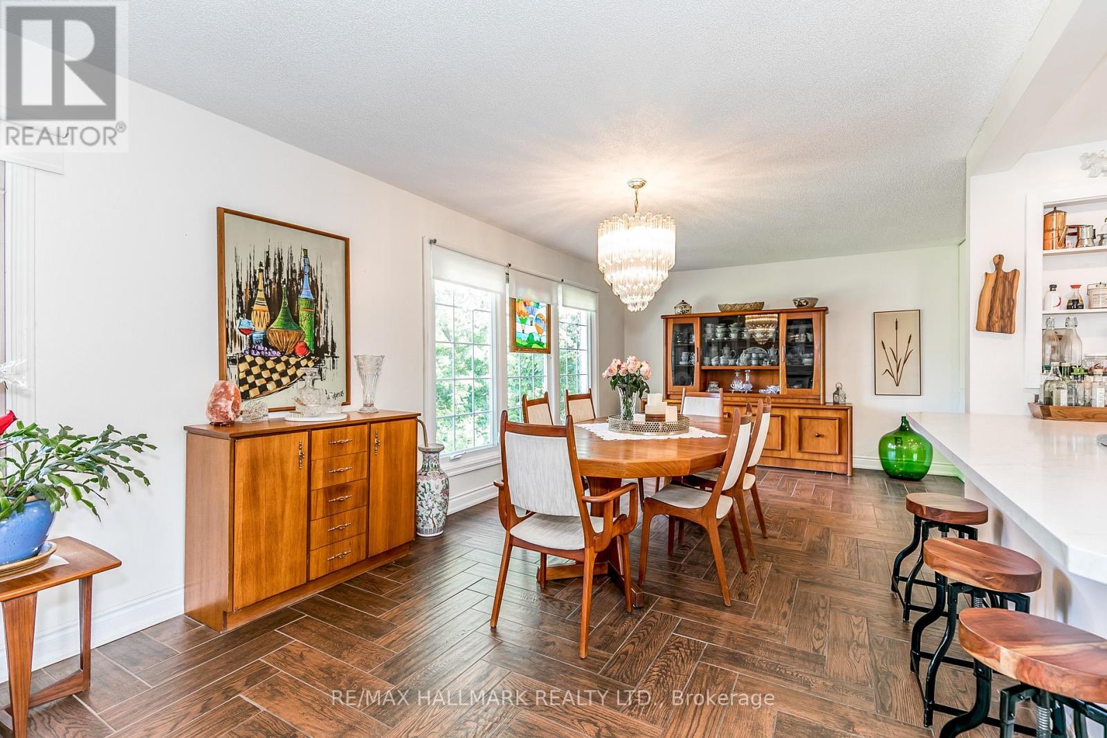 2230 Spring Street, Innisfil, Ontario L9S 2B6 - Photo 9 - N12473997