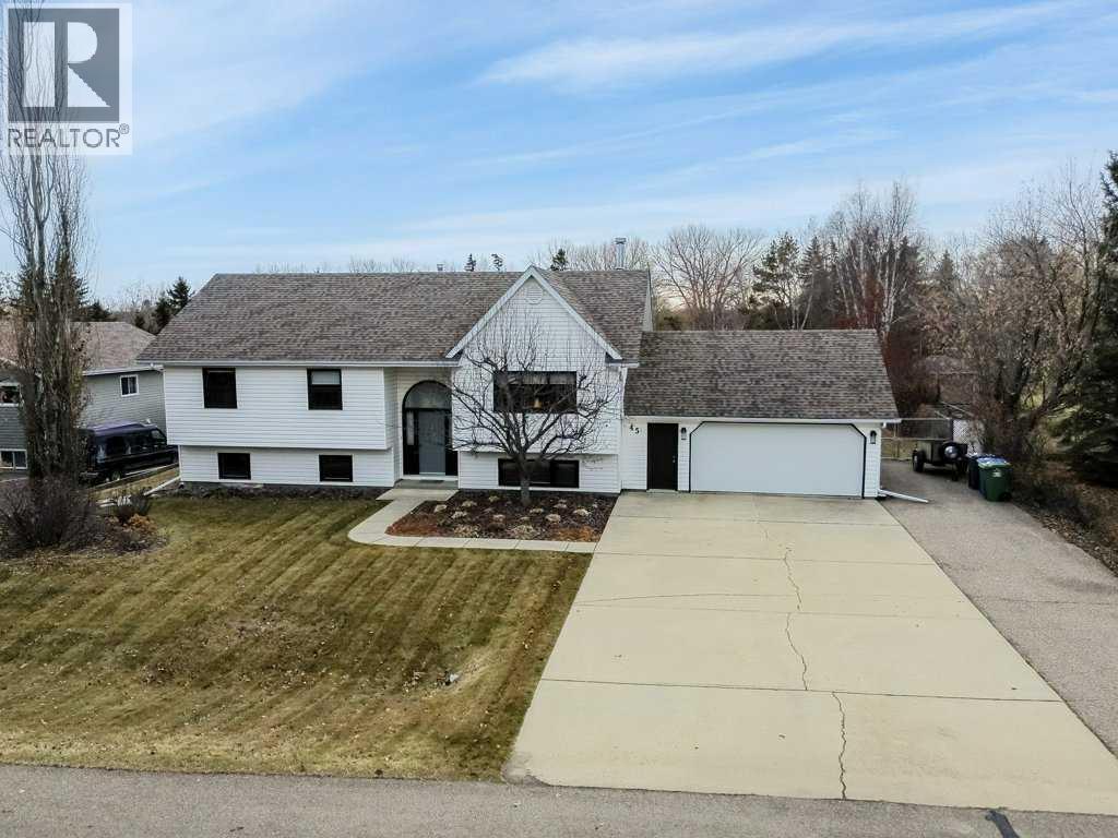 45 Ravenscrag Crescent N, Norglenwold, Alberta  T4S 1S5 - Photo 3 - A2268280