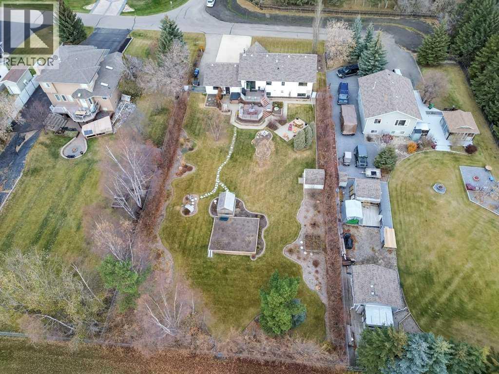 45 Ravenscrag Crescent N, Norglenwold, Alberta  T4S 1S5 - Photo 6 - A2268280