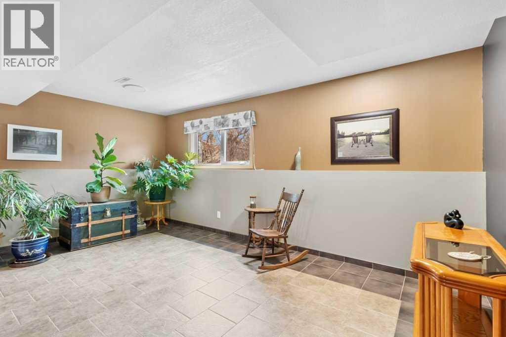 45 Ravenscrag Crescent N, Norglenwold, Alberta  T4S 1S5 - Photo 21 - A2268280