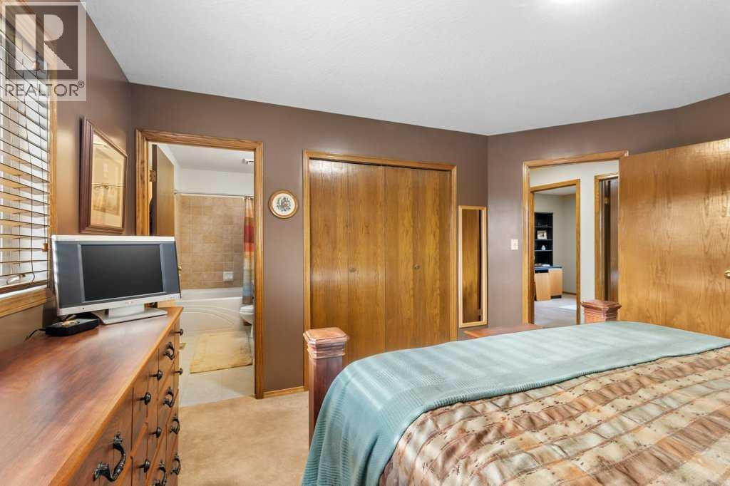 45 Ravenscrag Crescent N, Norglenwold, Alberta  T4S 1S5 - Photo 17 - A2268280