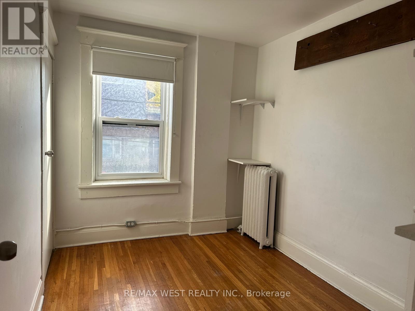 1 - 324 Harbord Street, Toronto, Ontario  M6G 1M1 - Photo 8 - C12513062