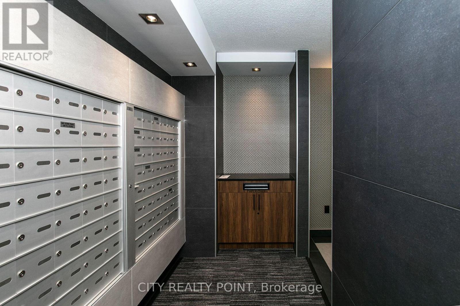 201 - 276 St George Street, Toronto, Ontario  M5R 2P6 - Photo 13 - C12513096