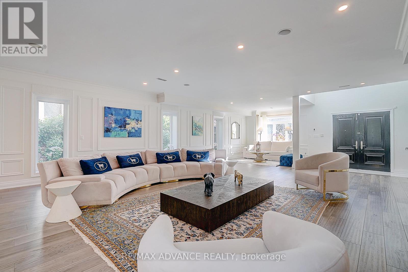 32 Brookfield Road, Toronto, Ontario  M2P 1A9 - Photo 11 - C12513112