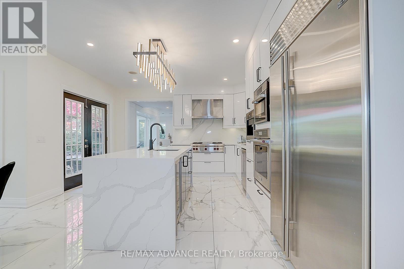 32 Brookfield Road, Toronto, Ontario  M2P 1A9 - Photo 17 - C12513112