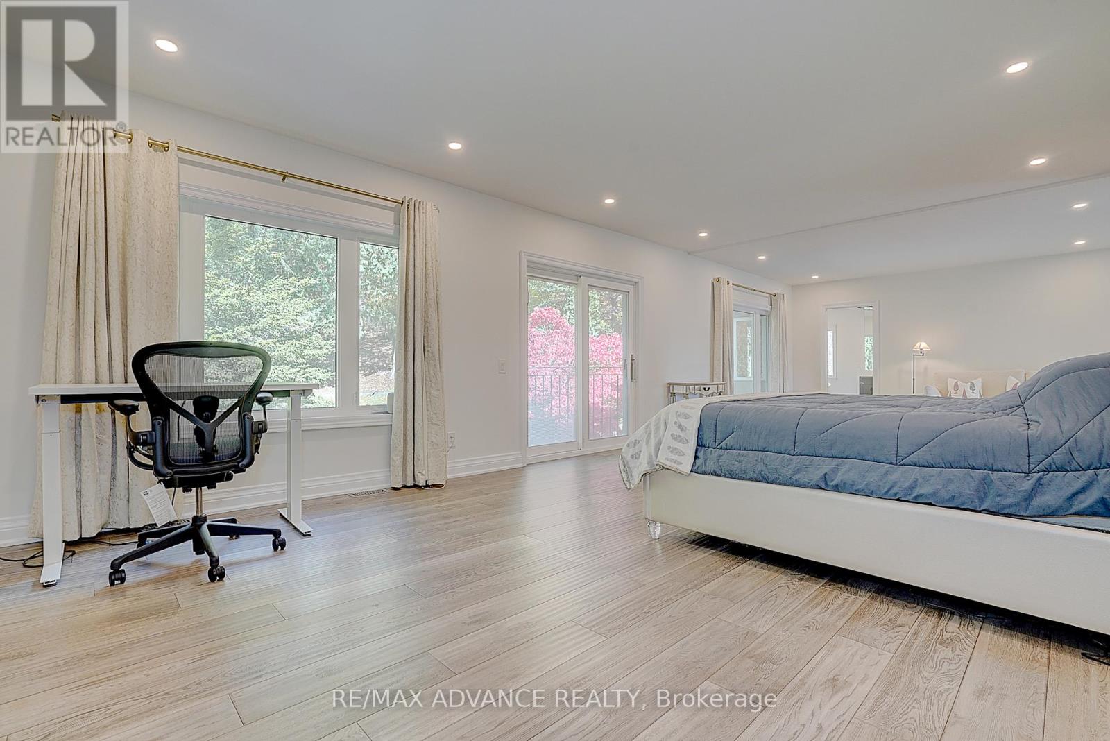 32 Brookfield Road, Toronto, Ontario  M2P 1A9 - Photo 33 - C12513112