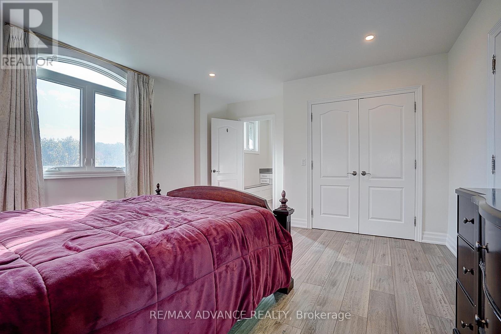 32 Brookfield Road, Toronto, Ontario  M2P 1A9 - Photo 43 - C12513112
