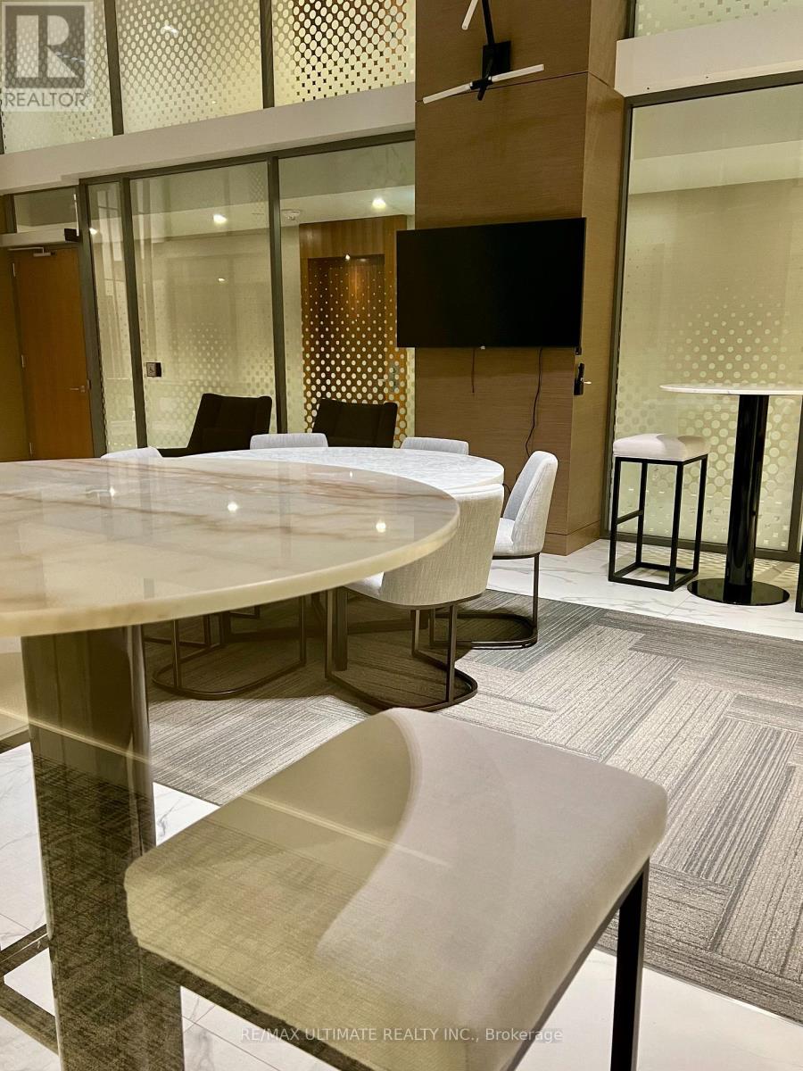 1601 - 15 Queens Quay E, Toronto, Ontario  M5E 0A4 - Photo 27 - C12513130