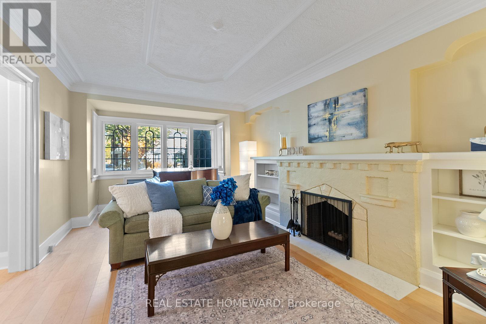 287 St Germain Avenue, Toronto, Ontario  M5M 1W4 - Photo 10 - C12513142