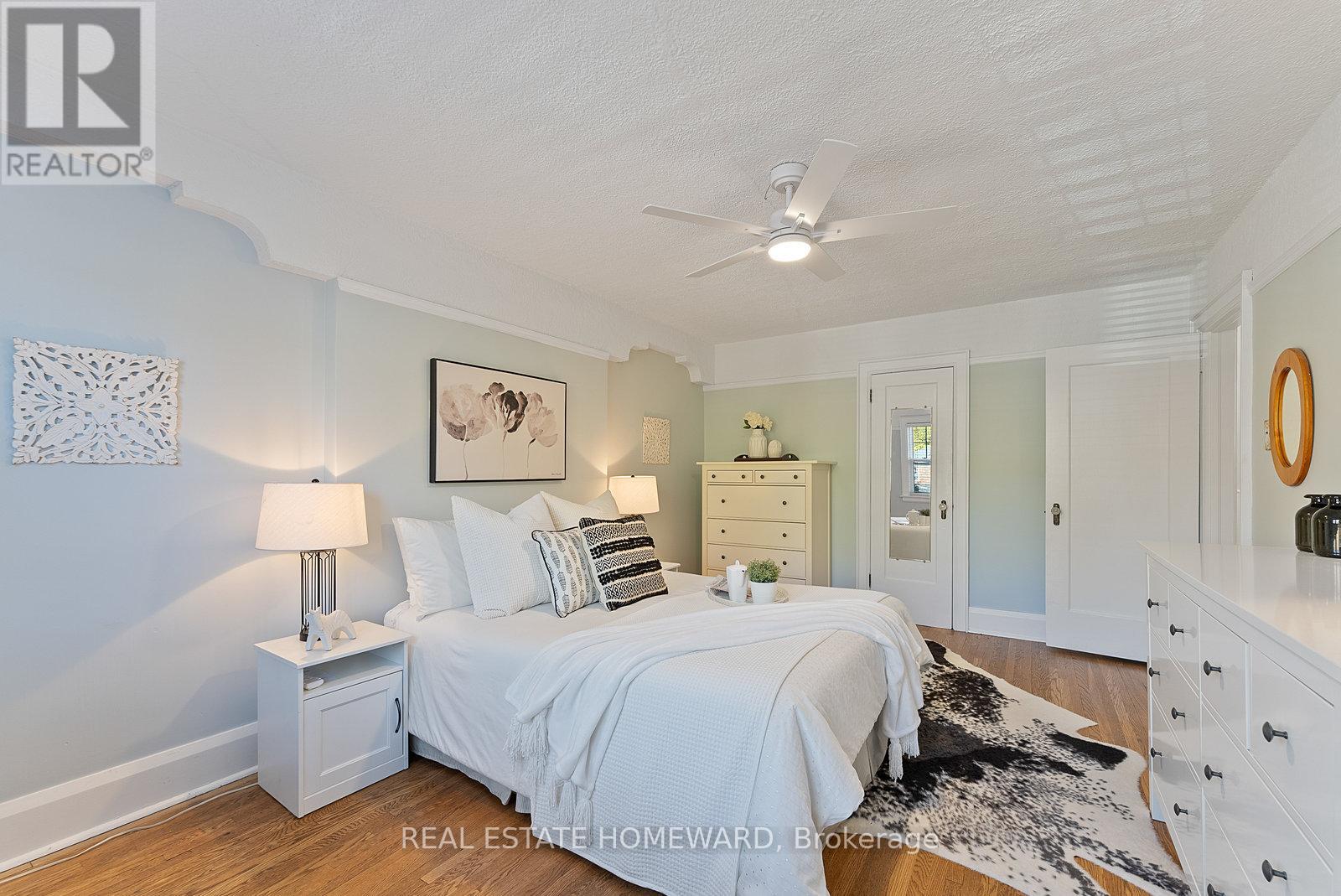 287 St Germain Avenue, Toronto, Ontario  M5M 1W4 - Photo 22 - C12513142