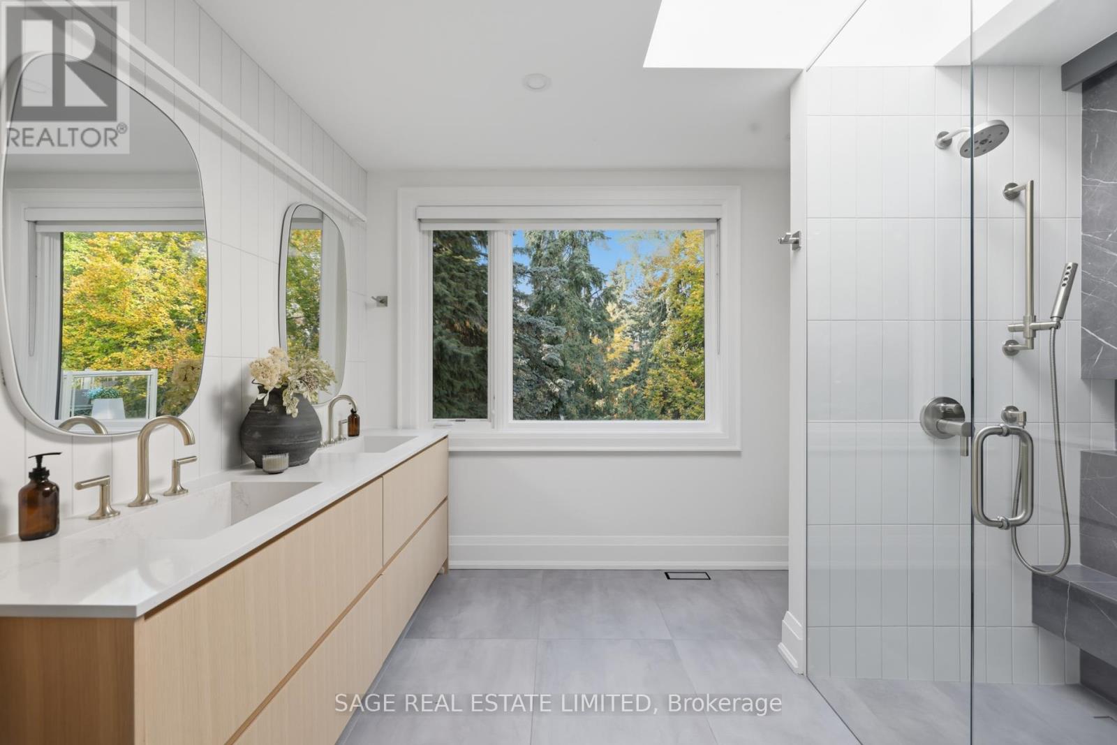 166 Cottingham Street, Toronto, Ontario  M4V 1C3 - Photo 15 - C12513146