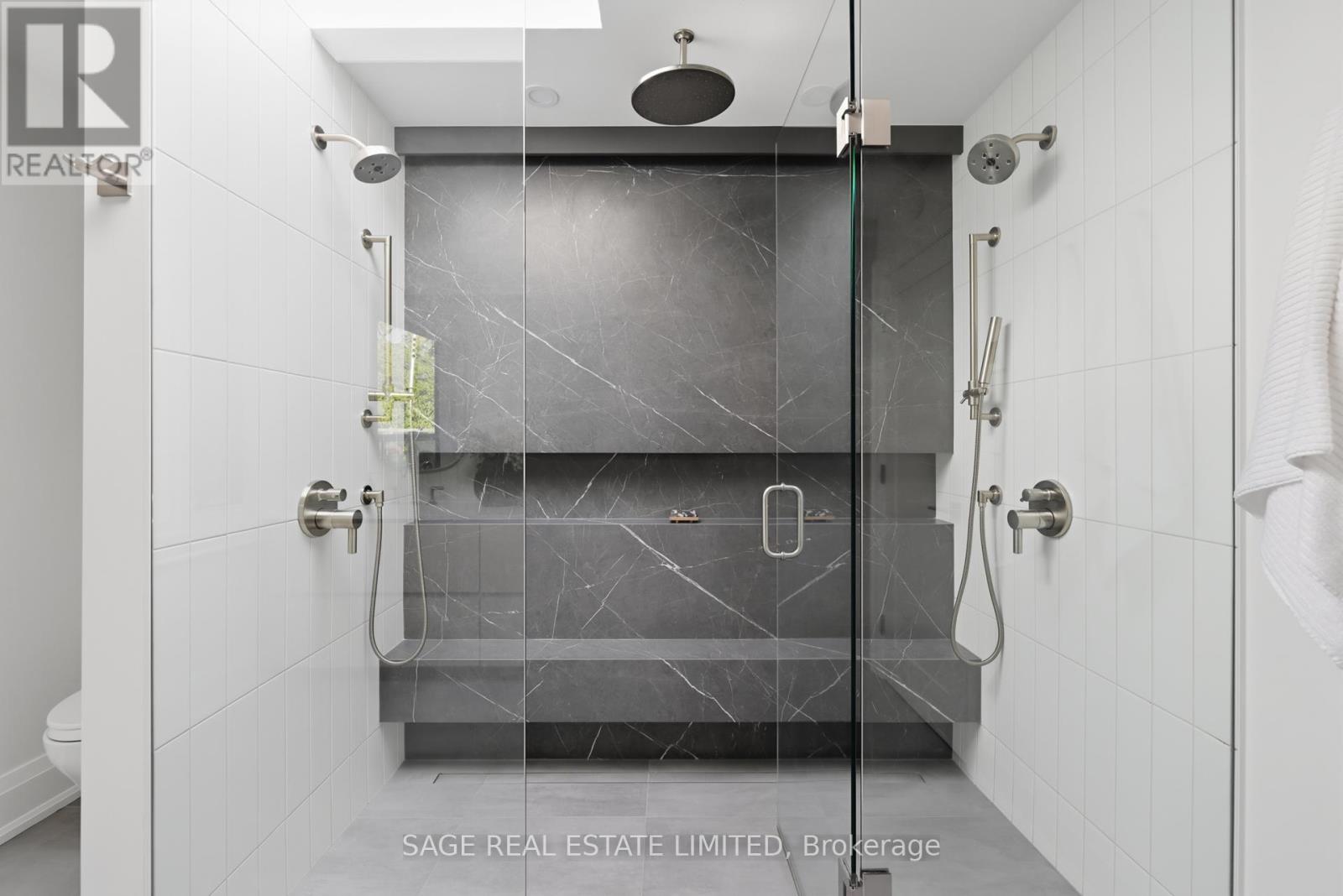 166 Cottingham Street, Toronto, Ontario  M4V 1C3 - Photo 17 - C12513146