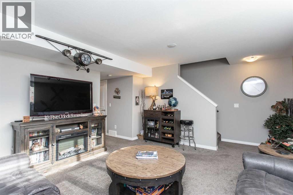 42 Arlen Close, Blackfalds, Alberta  T4M 0N2 - Photo 19 - A2268310