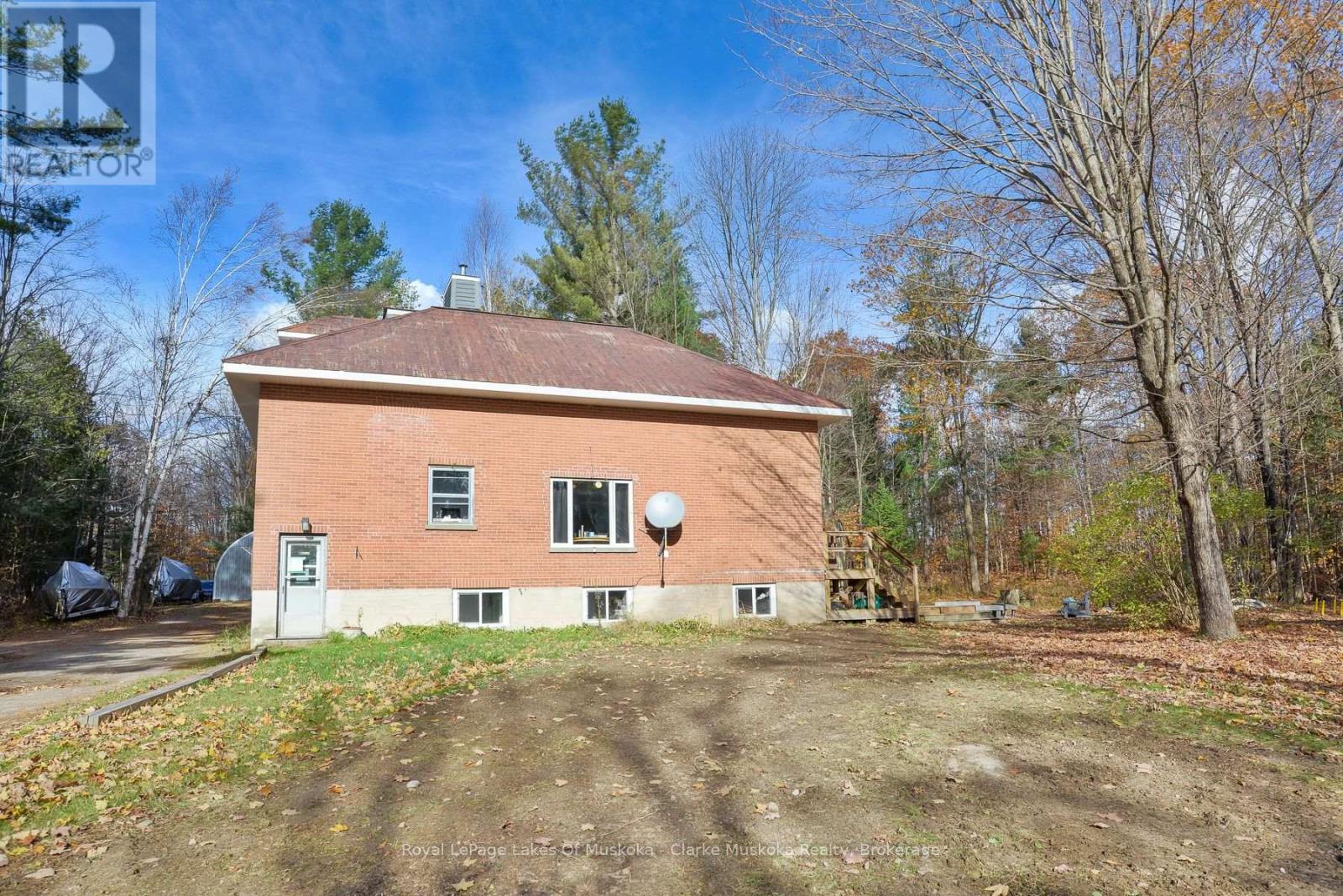 2026 Peninsula Road, Muskoka Lakes, Ontario P0B 1G0 - Photo 10 - X12513288