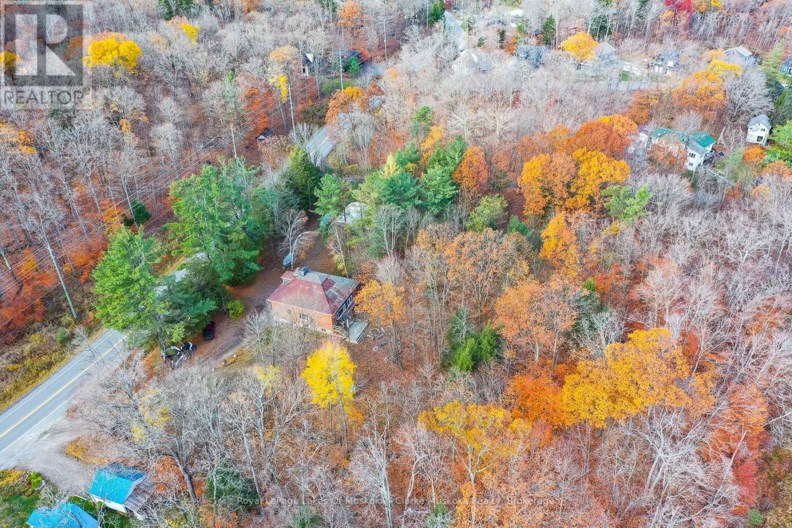 2026 Peninsula Road, Muskoka Lakes, Ontario P0B 1G0 - Photo 16 - X12513288