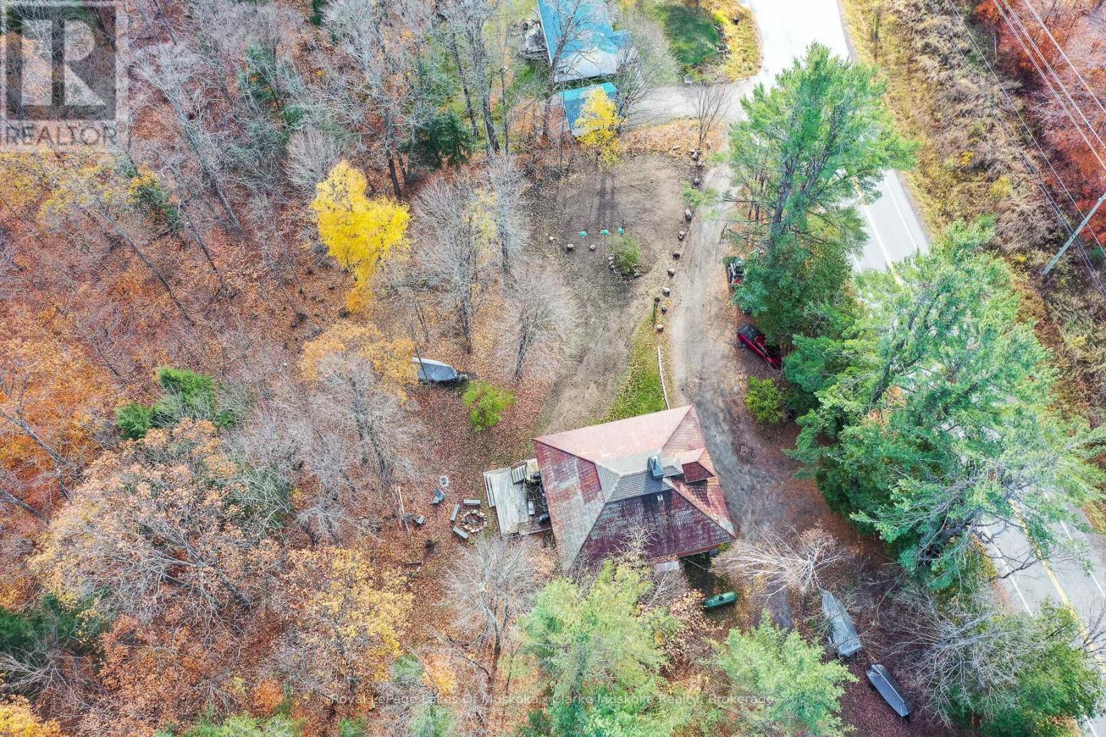 2026 Peninsula Road, Muskoka Lakes, Ontario P0B 1G0 - Photo 20 - X12513288