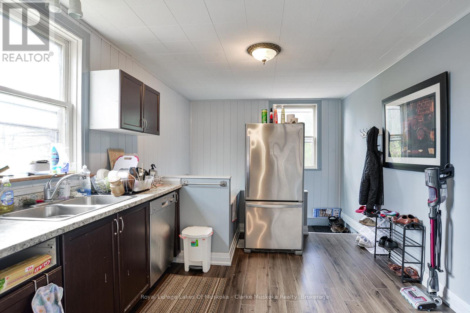 2026 Peninsula Road, Muskoka Lakes, Ontario P0B 1G0 - Photo 7 - X12513288