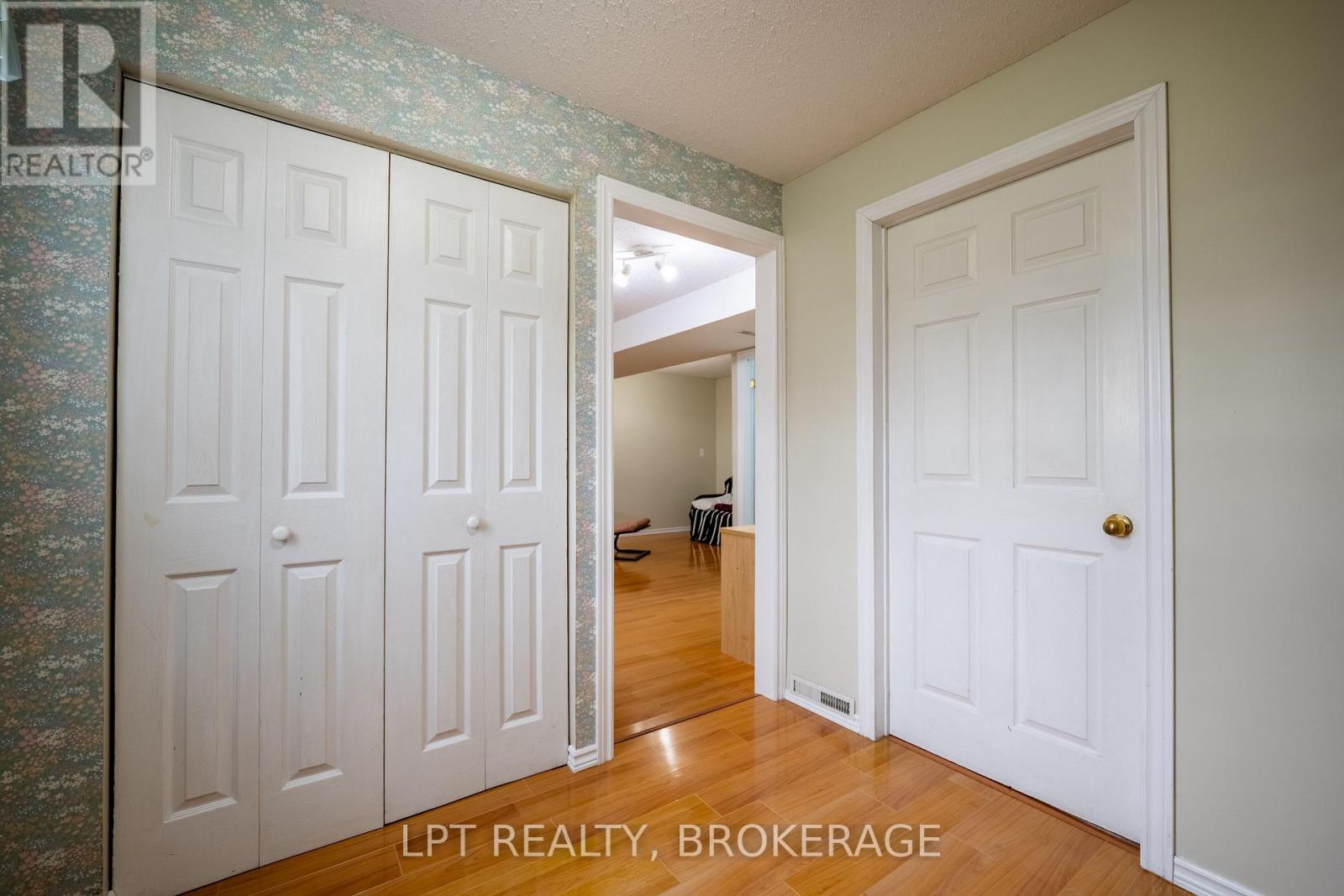 2202 Sands Road, Frontenac (Frontenac South), Ontario  K0H 1H0 - Photo 13 - X12513408