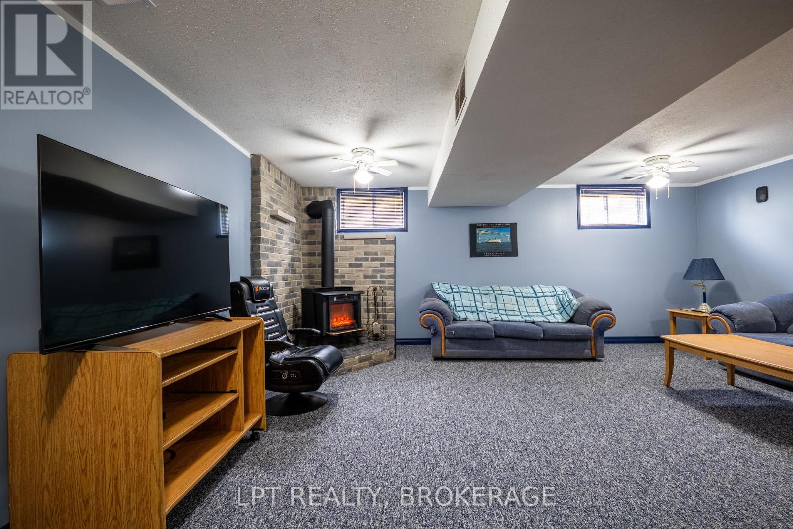 2202 Sands Road, Frontenac (Frontenac South), Ontario  K0H 1H0 - Photo 20 - X12513408