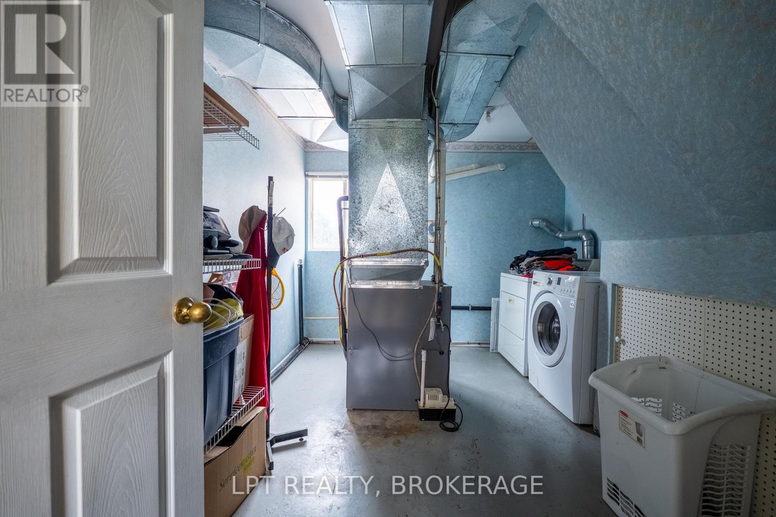 2202 Sands Road, Frontenac (Frontenac South), Ontario  K0H 1H0 - Photo 24 - X12513408