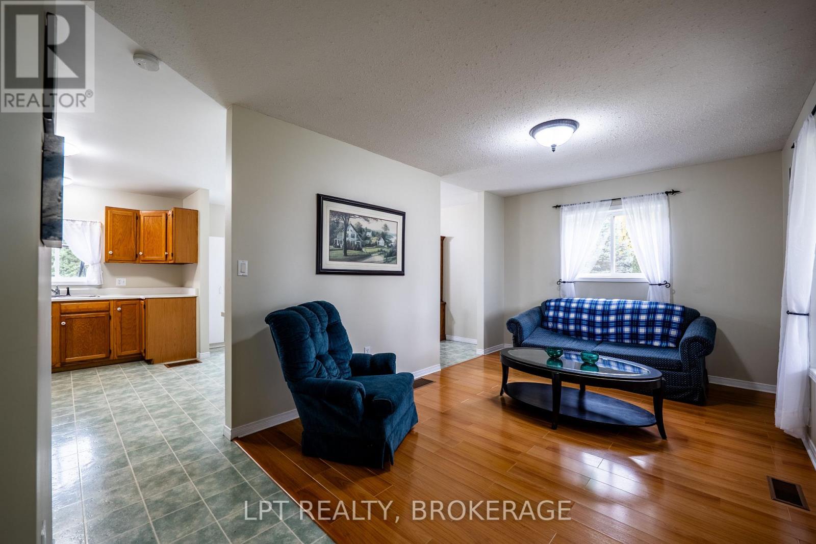 2202 Sands Road, Frontenac (Frontenac South), Ontario  K0H 1H0 - Photo 7 - X12513408