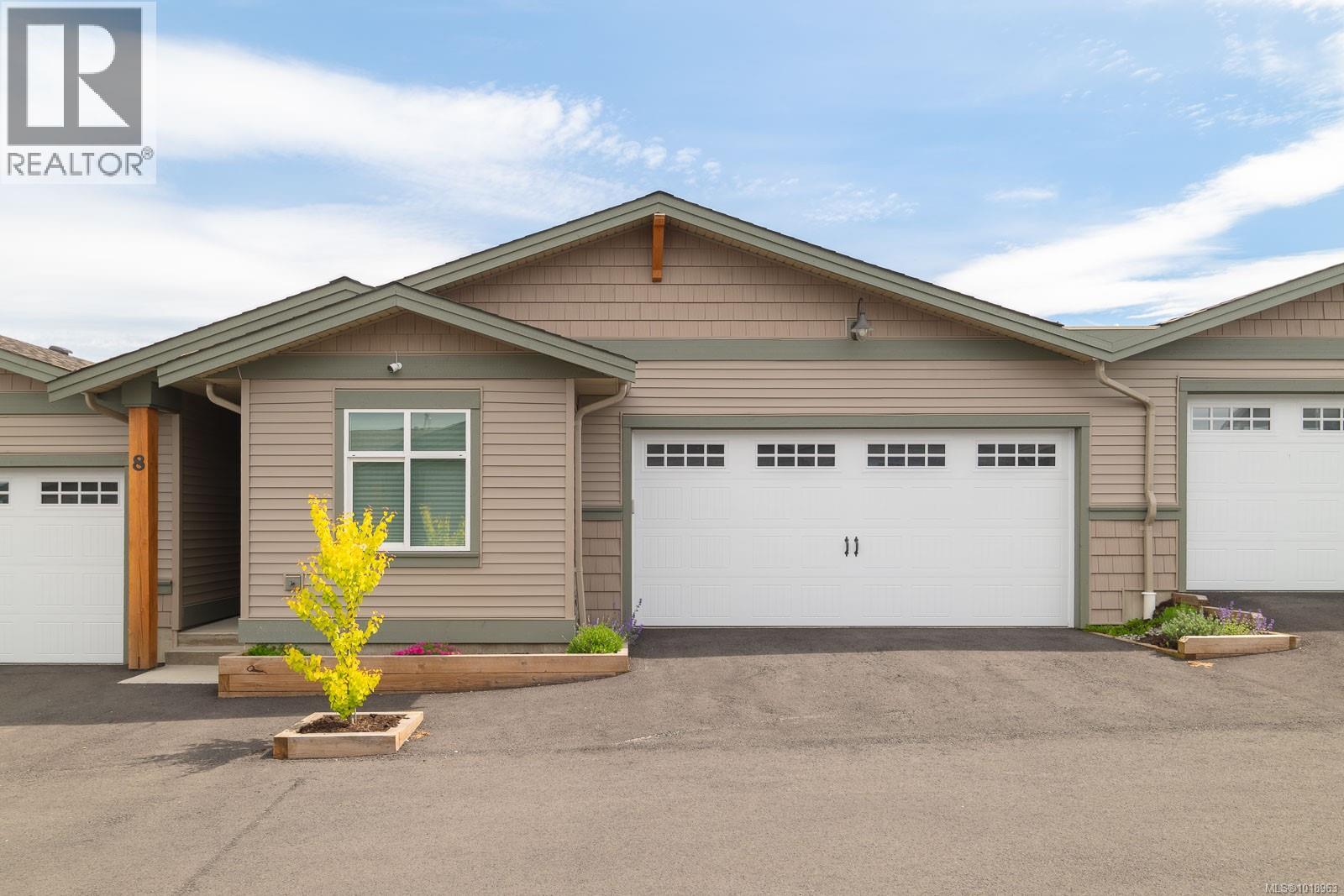 8 3774 12th Ave, Port Alberni, British Columbia