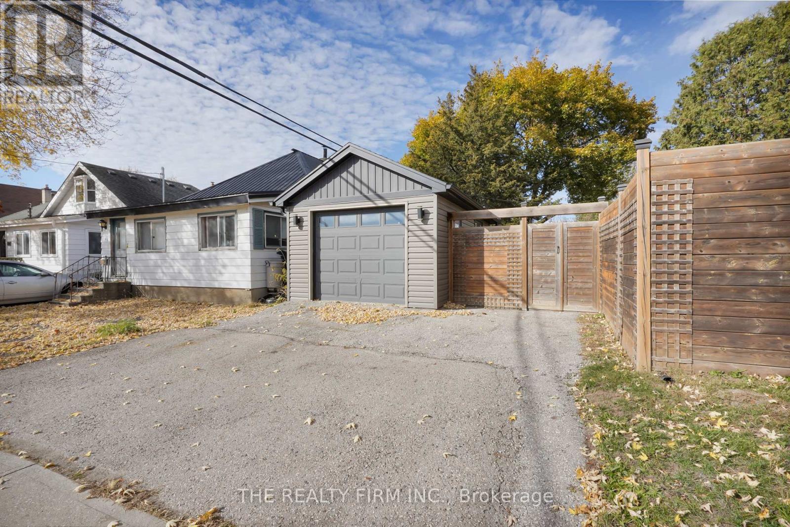 145 Brisbin Street, London East, Ontario N5Z 2M2 - Photo 37 - X12513168