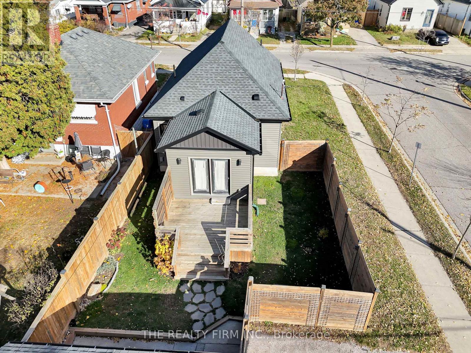 145 Brisbin Street, London East, Ontario N5Z 2M2 - Photo 40 - X12513168