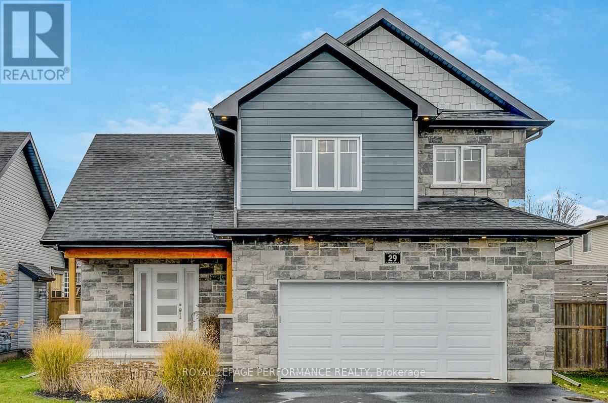 29 MEADOWLARK STREET, Russell, Ontario