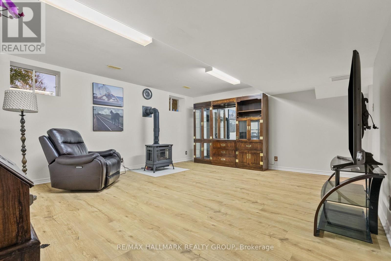 16 Goodfellow Court, Ottawa, Ontario  K2R 1C8 - Photo 25 - X12513302