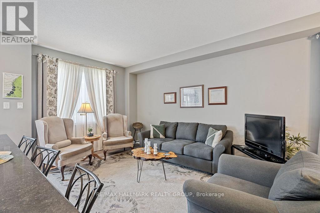 126 Yellowcress Way, Ottawa, Ontario  K4A 1C2 - Photo 8 - X12513368