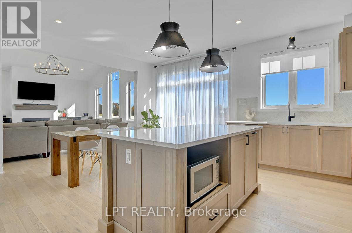 1022 Showman Street, Ottawa, Ontario  K0A 2Z0 - Photo 19 - X12513398