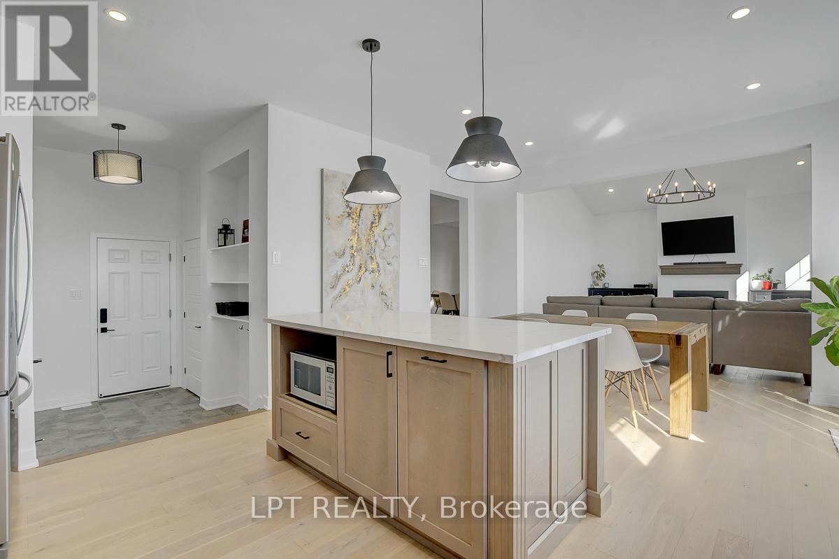 1022 Showman Street, Ottawa, Ontario  K0A 2Z0 - Photo 20 - X12513398