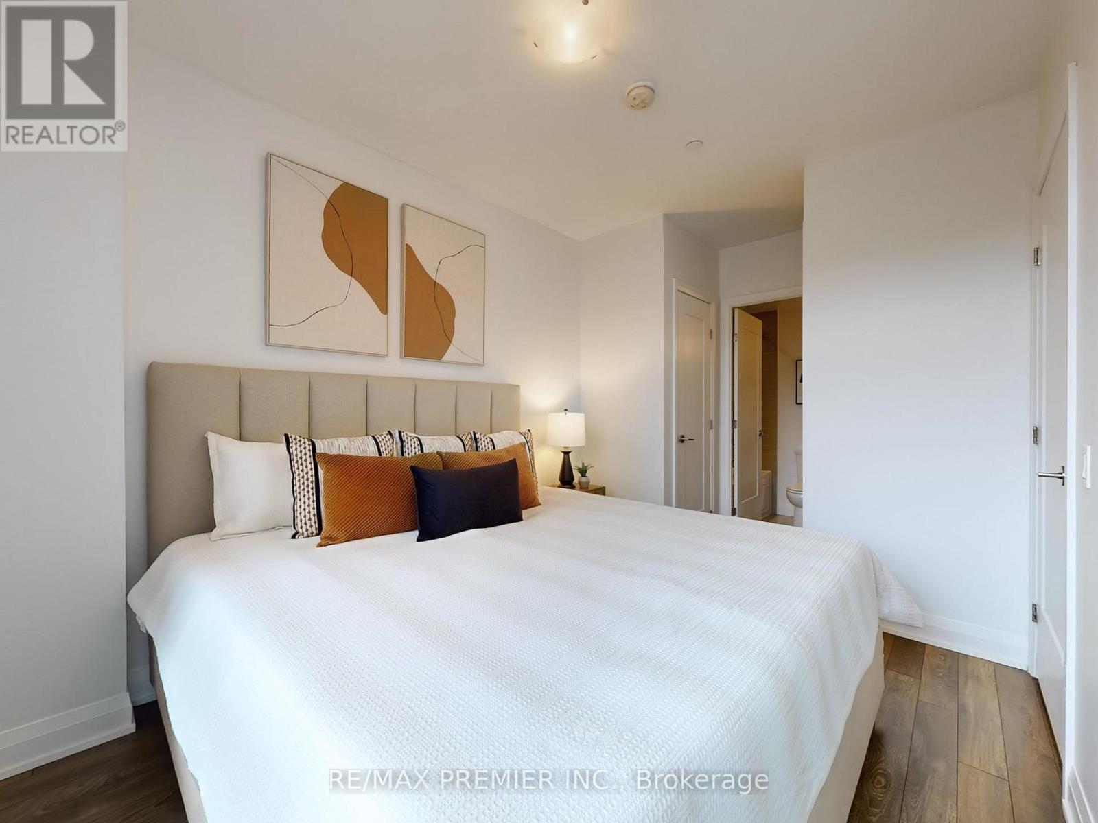 119 - 4800 Highway 7 Road, Vaughan, Ontario  L4L 1H8 - Photo 19 - N12513070